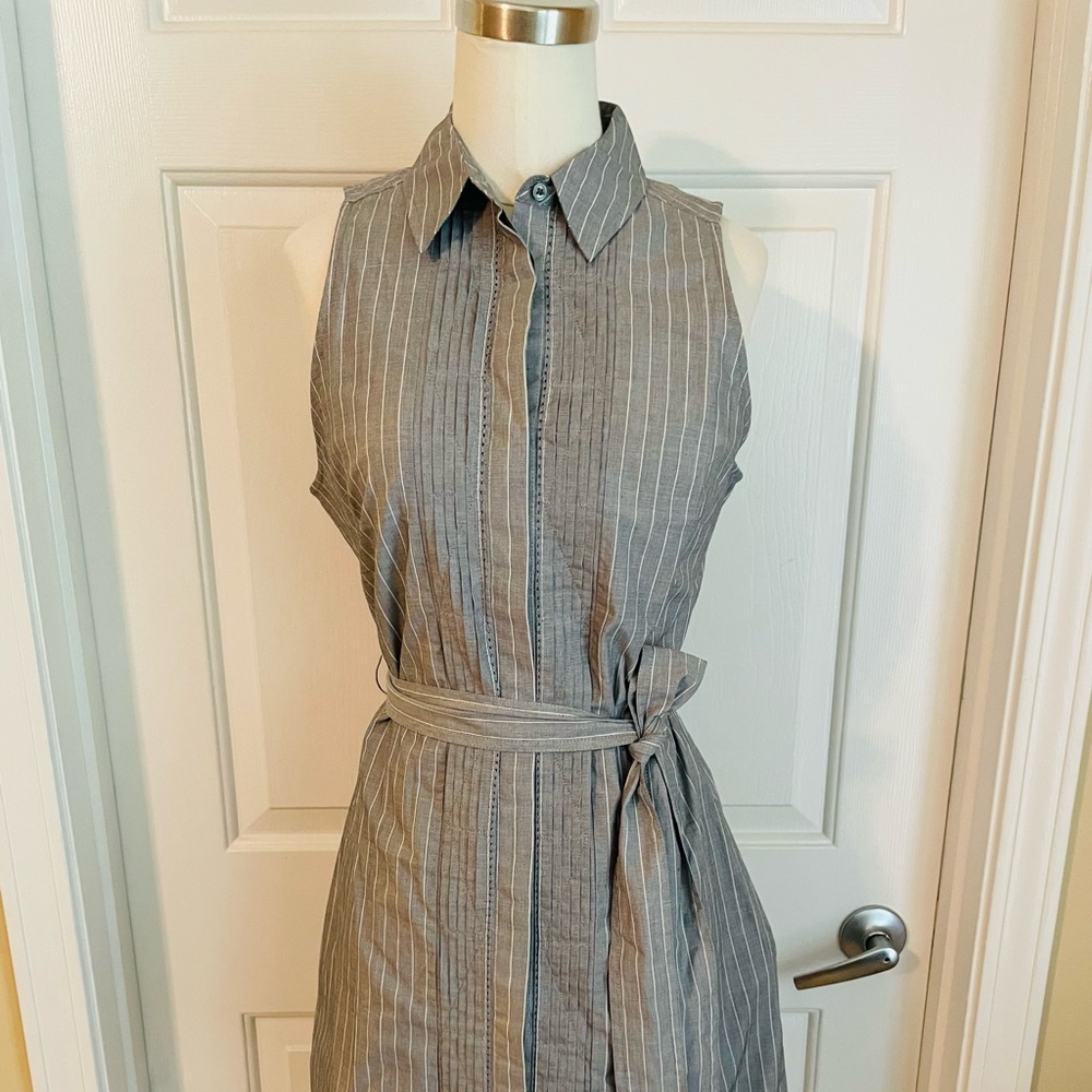 Banana Republic Sleeveless Shirtdress with belt tie